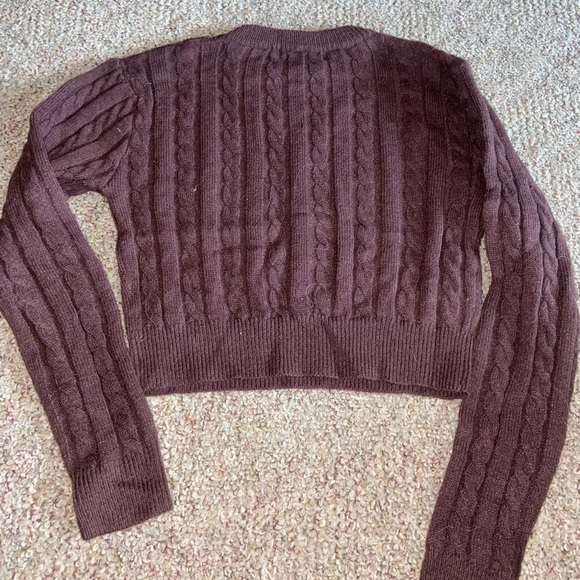 Sweater - Picture 4 of 5